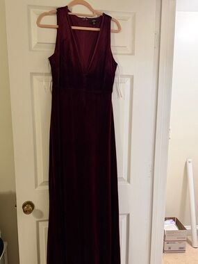 Lulus Sleeveless Velvet Burgundy Maxi Dress Women’s M